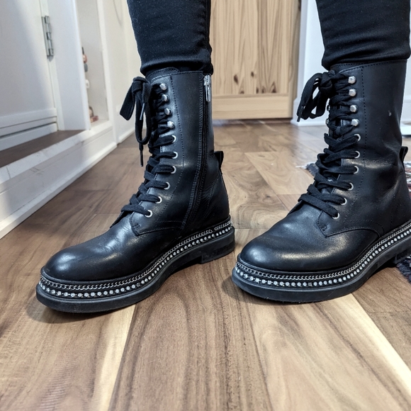 Vince Camuto black leather combat boots 8.5/39 - Picture 5 of 6